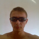 Viktor, 44