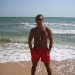 BRUTTO, 49