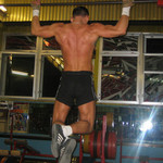 BRUTTO, 49