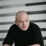 Roman, 47 (3 ����, 0 �����)