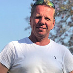Ariel Aleks, 51