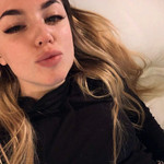 Bella, 30
