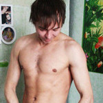Vlad, 32