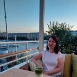 M����, 48