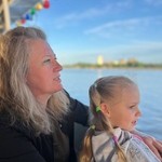 Lara, 58