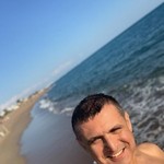 Erhan, 43