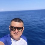 Erhan, 43